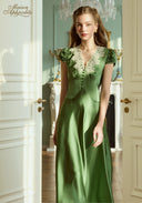 Émeraude Vintage-Inspired Green Satin Long Dress