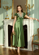Émeraude Vintage-Inspired Green Satin Long Dress
